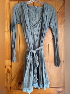 aerie Gray Long Sleeve Wrap Robe with Lace Hem